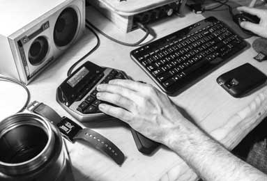 意甲媒体透露：米兰体育总监塔雷准备在冬季窗口期间，引进一名优秀的中锋球员